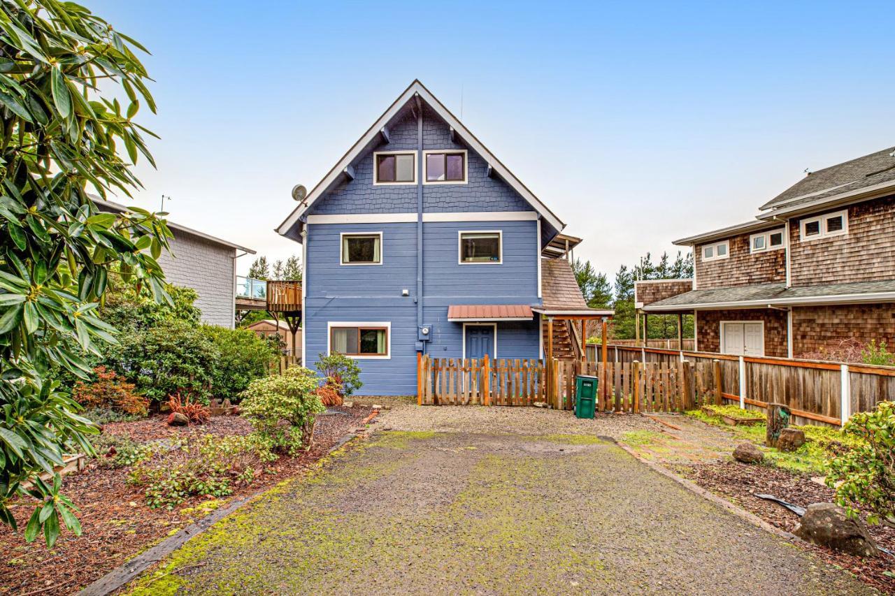 Grove'S Bayview Villa Rockaway Beach Exterior photo